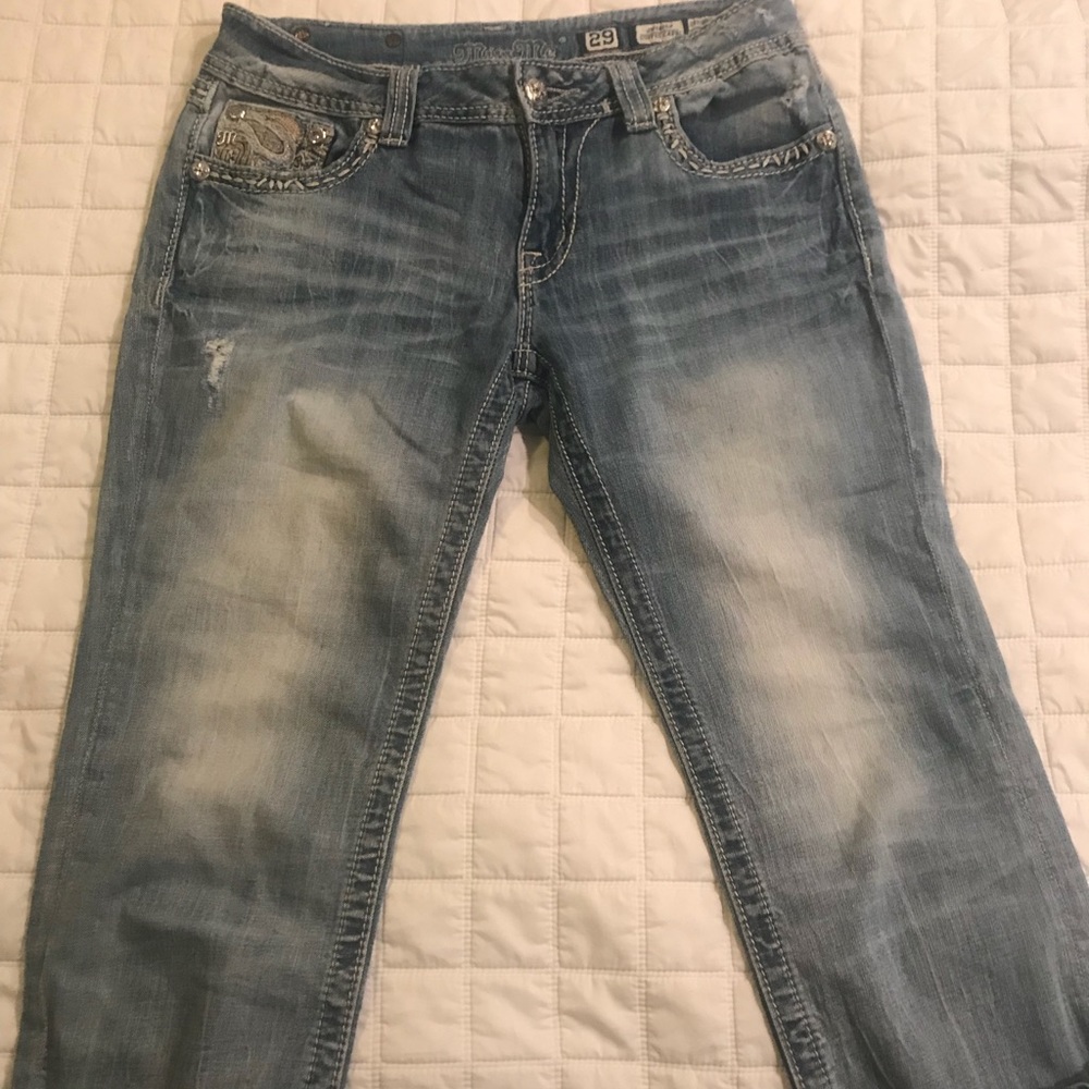 Miss Me Women’s Blue Jean size 29 Capris